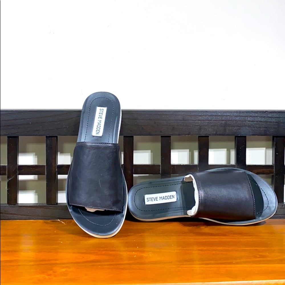 Steve Madden Porter Leather Sandal
